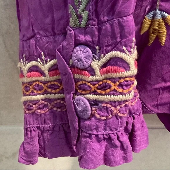 JOHNNY WAS Embroidered Blouse - Picture 5 of 9